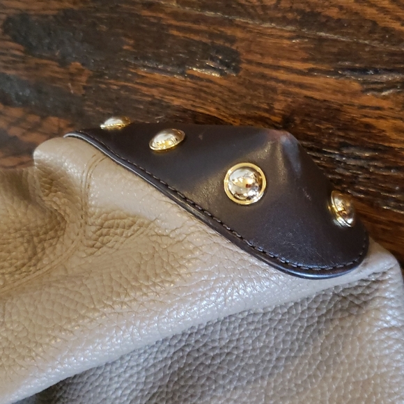 Michael Kors bag - Picture 3 of 10